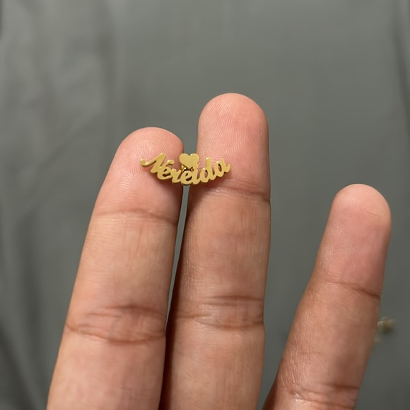 Earrings with the name Nereida - Picture 3 of 4